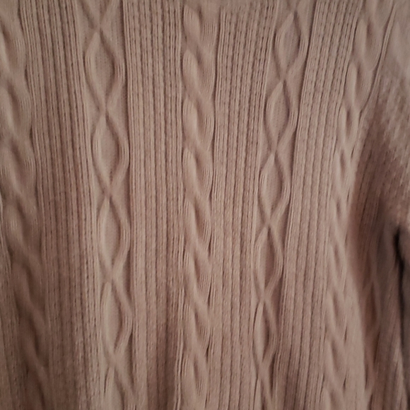 Sweater - Picture 2 of 4